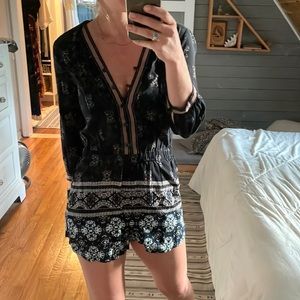 Quarter sleeve romper